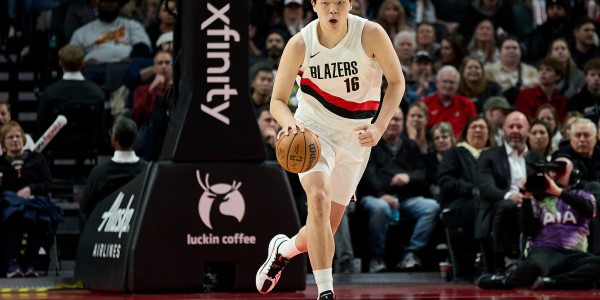 你被圈粉了吗？开拓者造自研版内外双核 杨瀚森跟俩大哥好好练吧