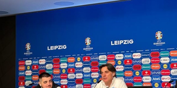 开云体育-【现场】“上头”土耳其开启庆典，黑马奥地利迷失异乡